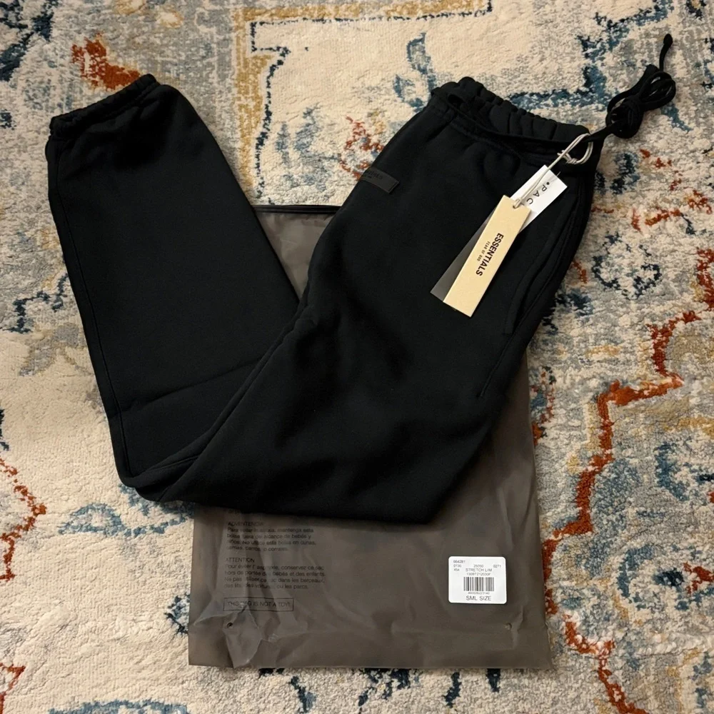 Essentials Fear of god Sweatpants Stretch Limo small